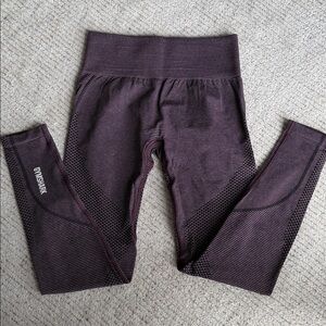 Gymshark Women’s Purple/Plum Seamless Leggings
